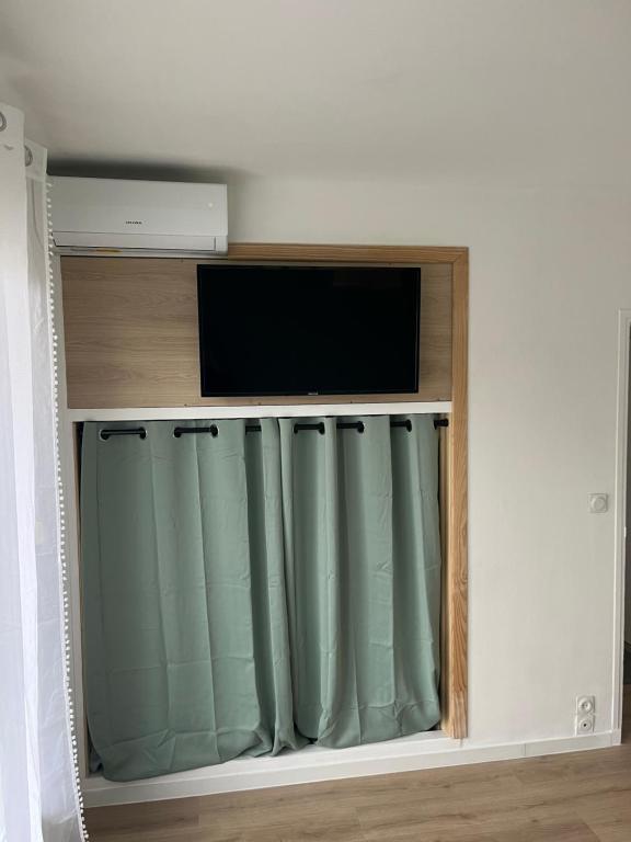Nouveau Studio -Clim -grand lit et terrasse - 5