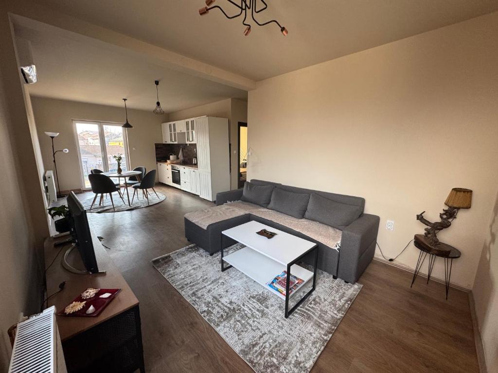 Madera Apartment - 5