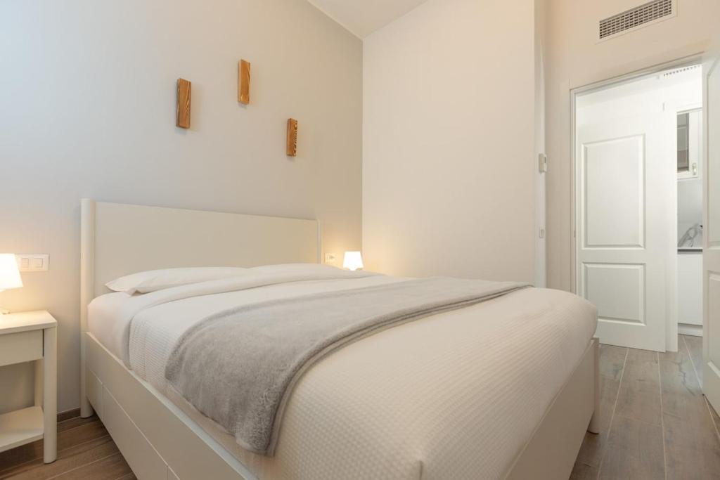Flower apartment - new bright home in Brera - 5