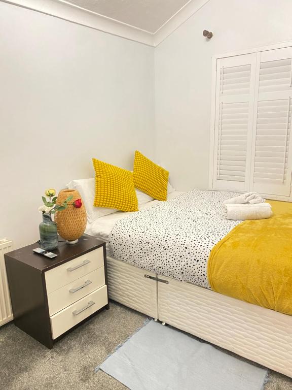 Cosy and lovely 4 bedroom, Erith