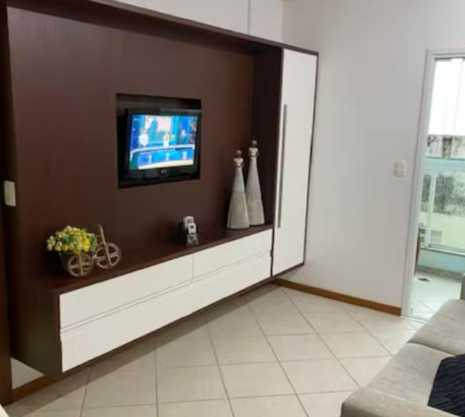 Apartamento - Centro - frente ao mar - aconchegante, Guarapari