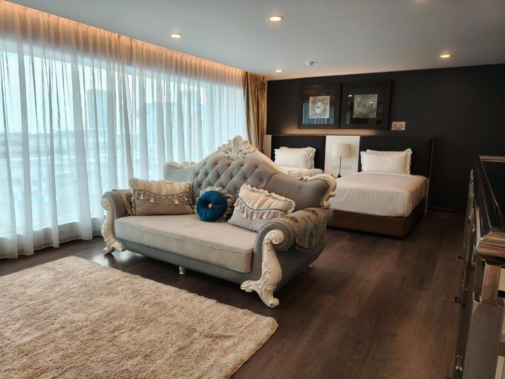 Facilities, Asiatic Hotel in Malacca