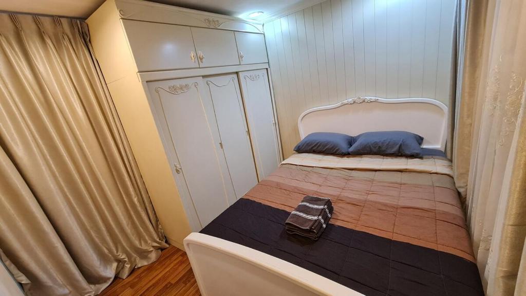 1Br HiSpeed Net, Low rise condo, Near BTS Ekamai, Khlong Toei