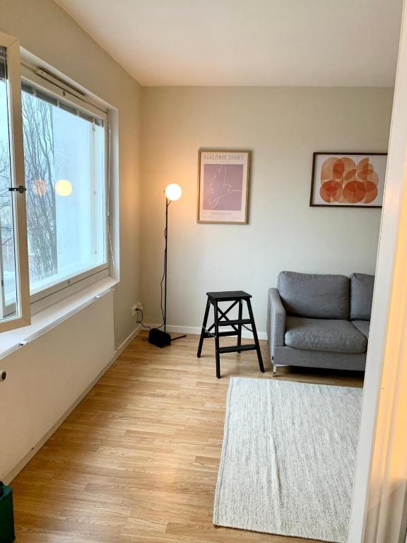 Amazing studio next to the train station, Järvenpää