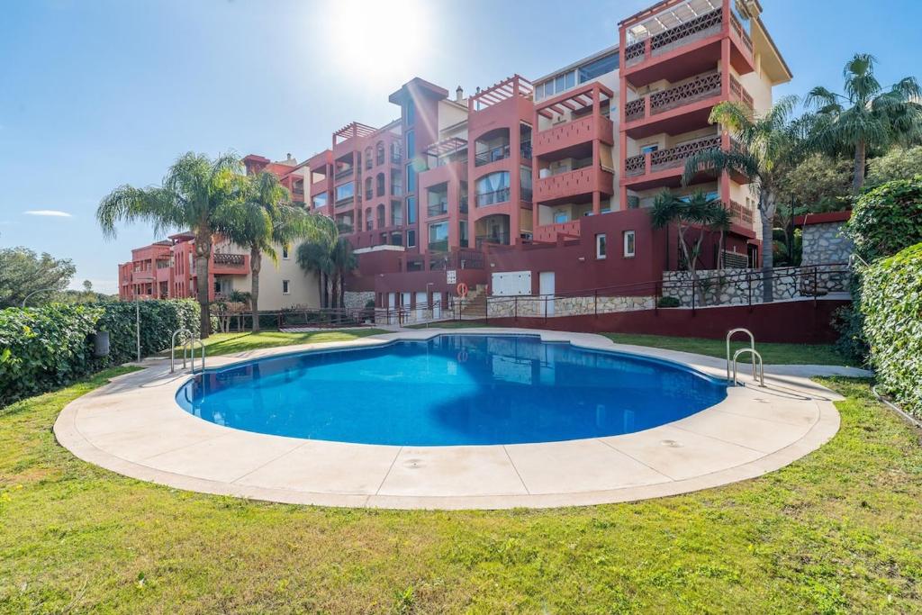 Golf View Apartment, 2 Bedrooms, 2 Bathrooms, Pools,Torrequebrada - 4