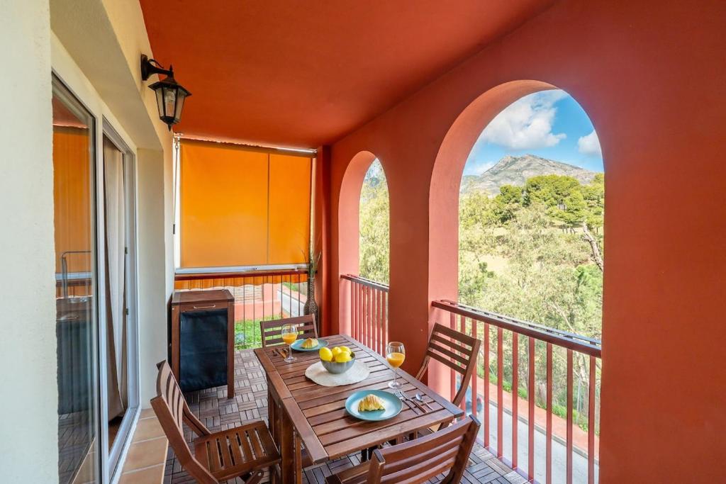 Golf View Apartment, 2 Bedrooms, 2 Bathrooms, Pools,Torrequebrada - 2