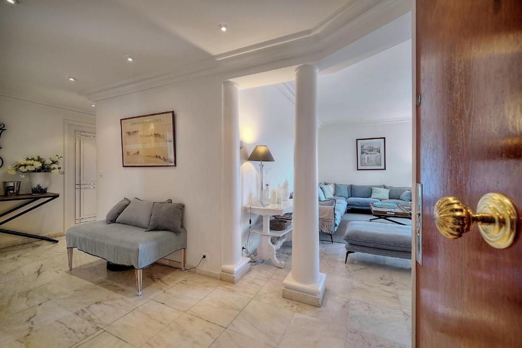 REF 1482 - Cannes Back Croisette - Apartment for rent - 5