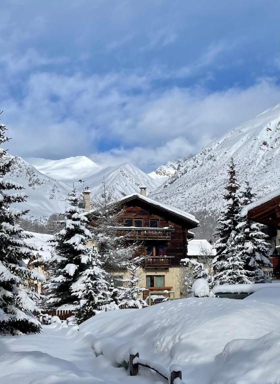 Alpine Rooms and Suites Livigno - Camana Noa - - 5
