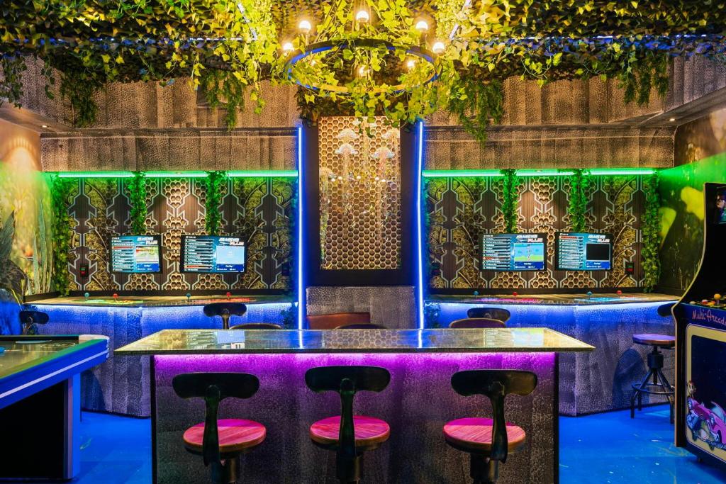 Awsome 8 Bd 6.5 Ba Sleeps 20 Encore, Orlando