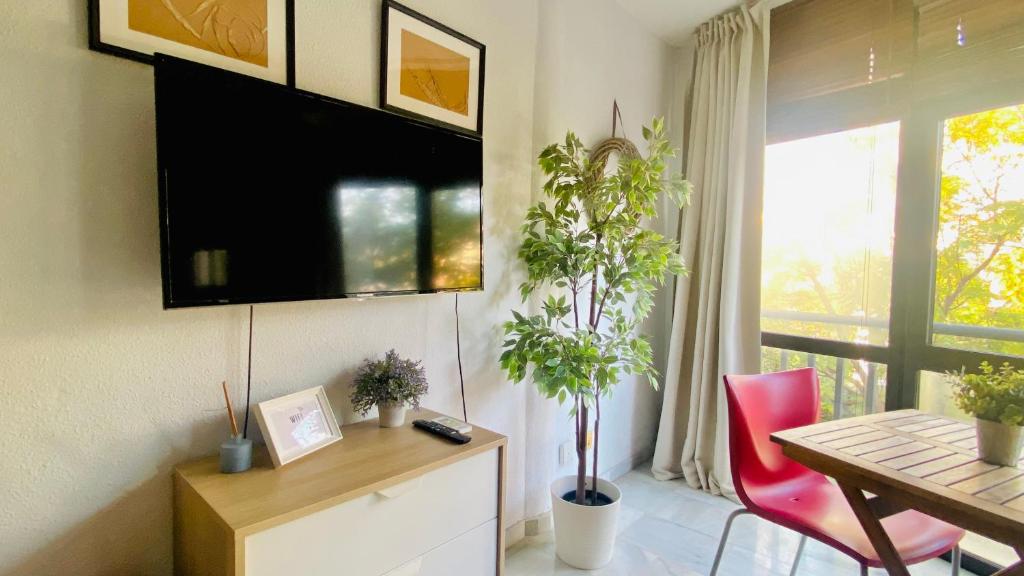 Loft Playa Suite Málaga, Малага