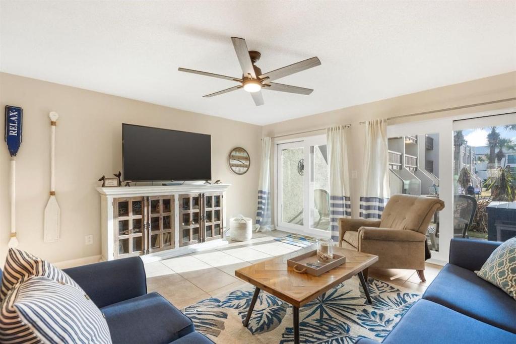 Largo Mar 143 - Sand-Side Paradise Townhome, Panama City Beach