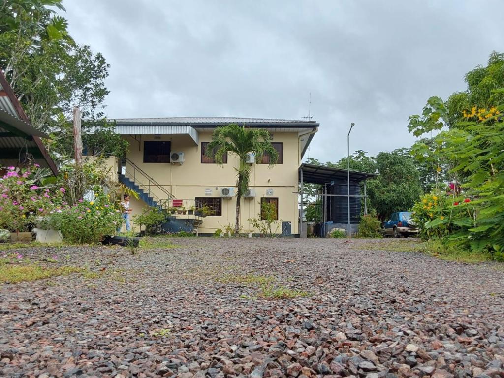 Latief appartement, Tamanredjo