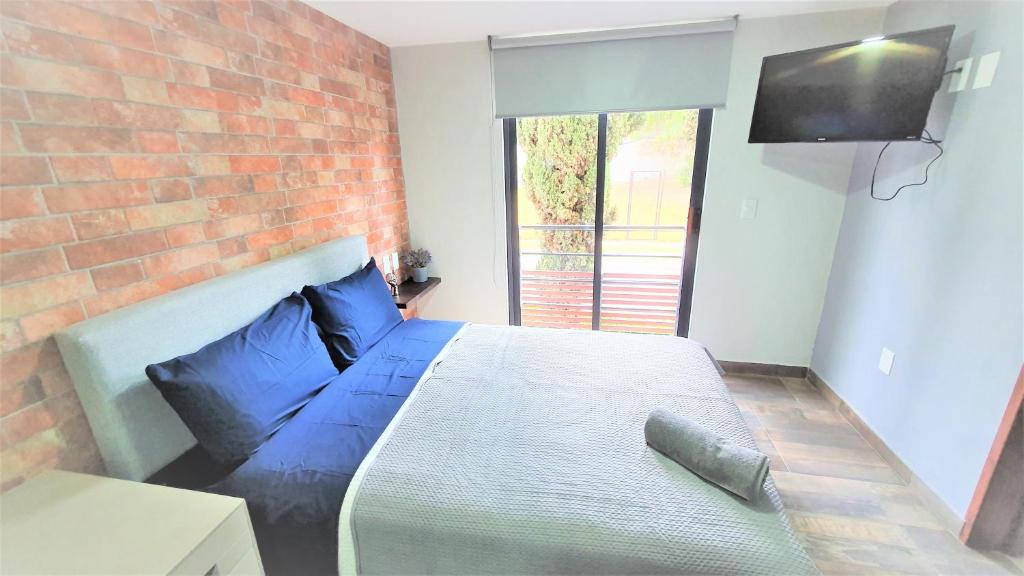 R08 MID STUDIO at ITESM CEM Full Services, Shared-Kitchen, Fridge ,Laundry, Smart TV, Parking, Balcony - 4