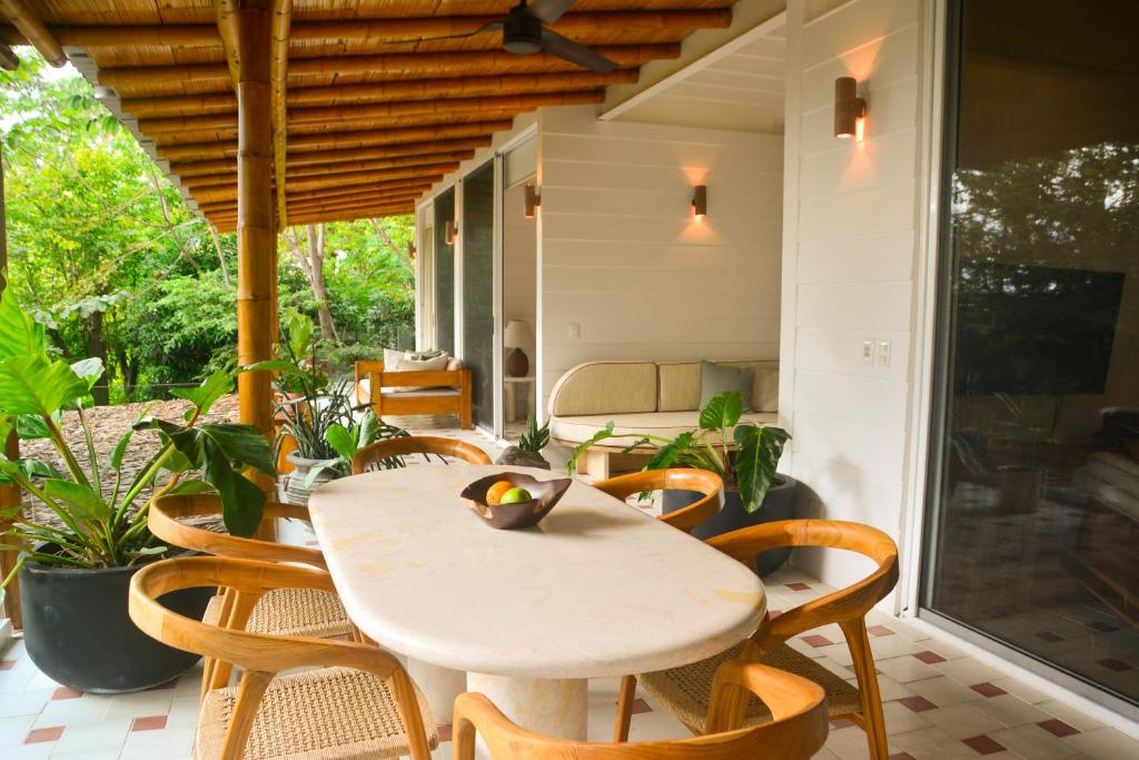 Tree Nestnido 2- Ocean View- 5 Min Walk To Beac, Playa Santa Teresa