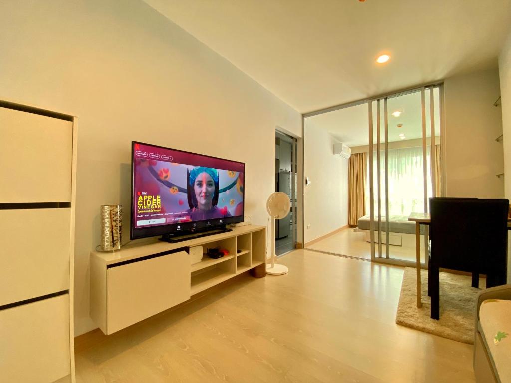 The Kith Plus - Wifi Swimming Pool Gym BTS Samrong, Ban Khlong Samrong