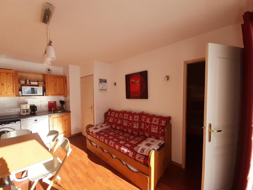 Studio cabine 4 pers à Valfréjus, proche télécabine - FR-1-561-138 - 2