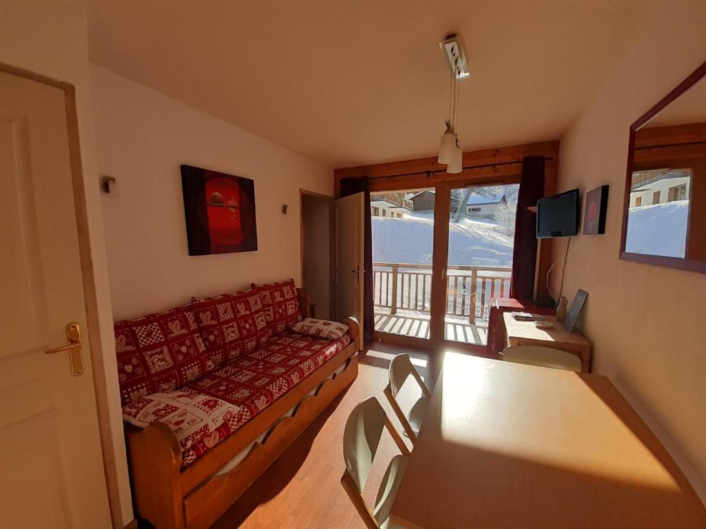 Studio cabine 4 pers à Valfréjus, proche télécabine - FR-1-561-138 - 3