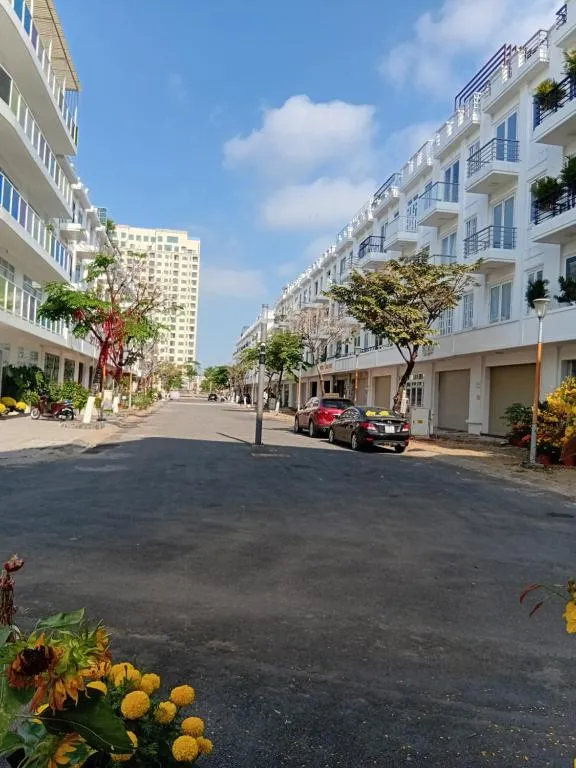 HOTEL MOTeL ĐỒNG KHỞI, hotel in Ben Tre