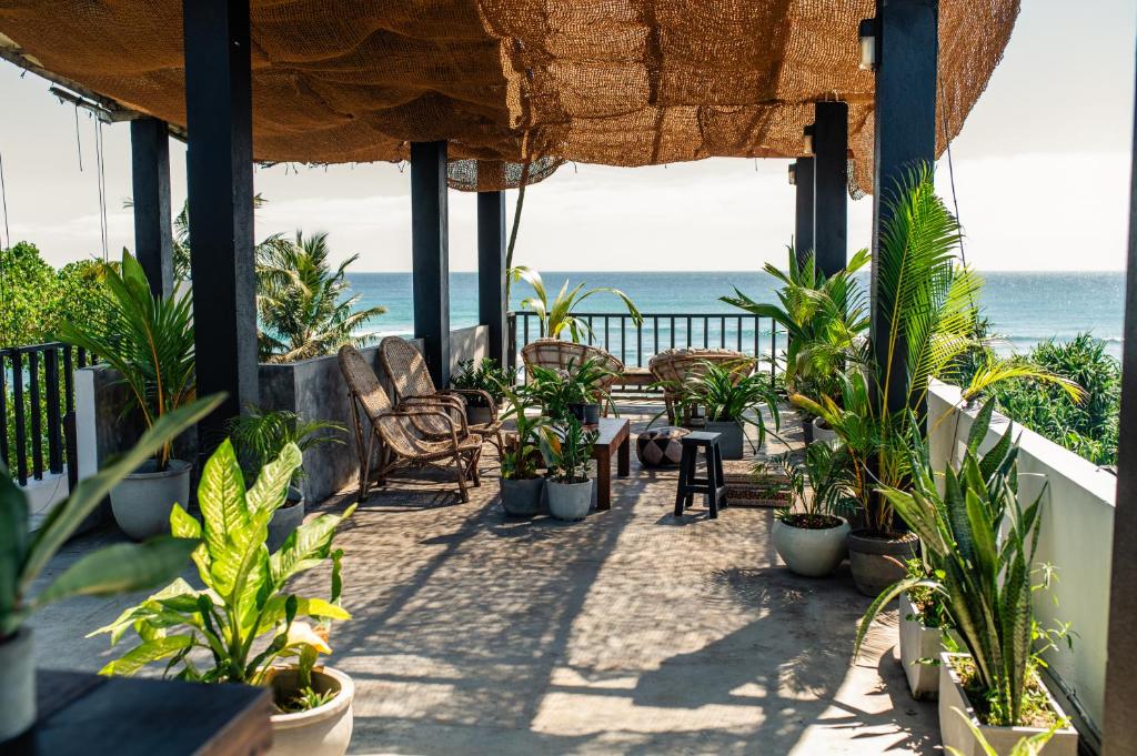 Elements Ahangama, Ahangama