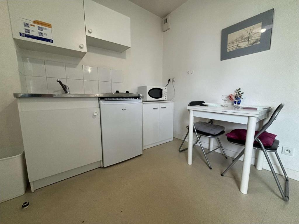 Studio LA ROCHELLE - LR060-A06 - 2