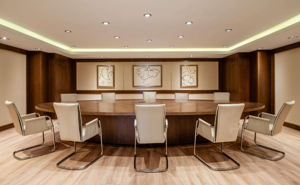 Tárgyalóterem/bálterem