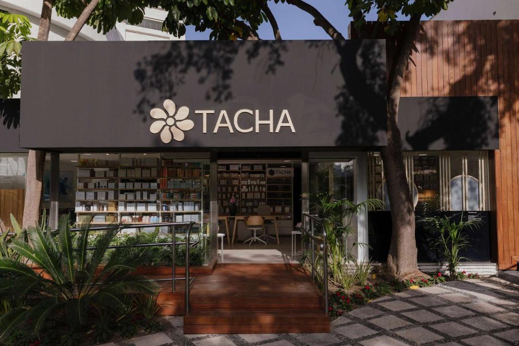 Közeli látványosságok