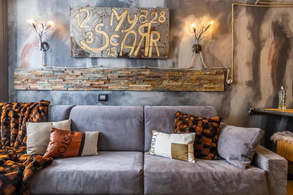 HelloCHALET - Cervinia Ski In Ski Out - Industrial Family Studio, Breuil-Cervinia