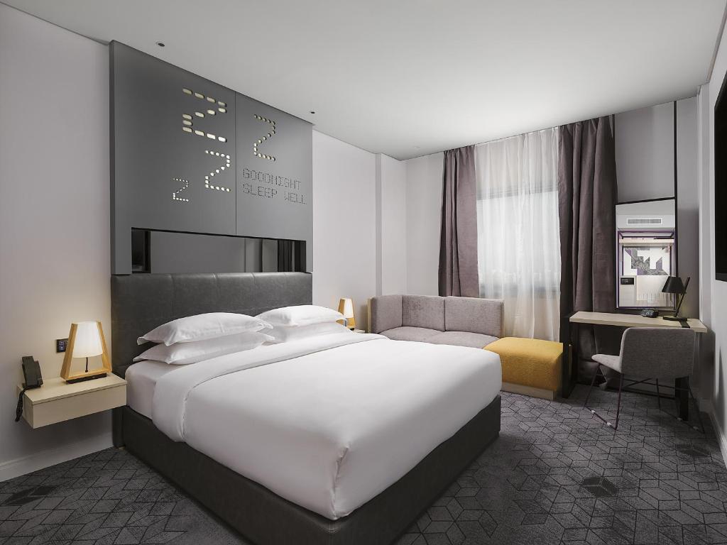 Studio M Muscat, Maskat