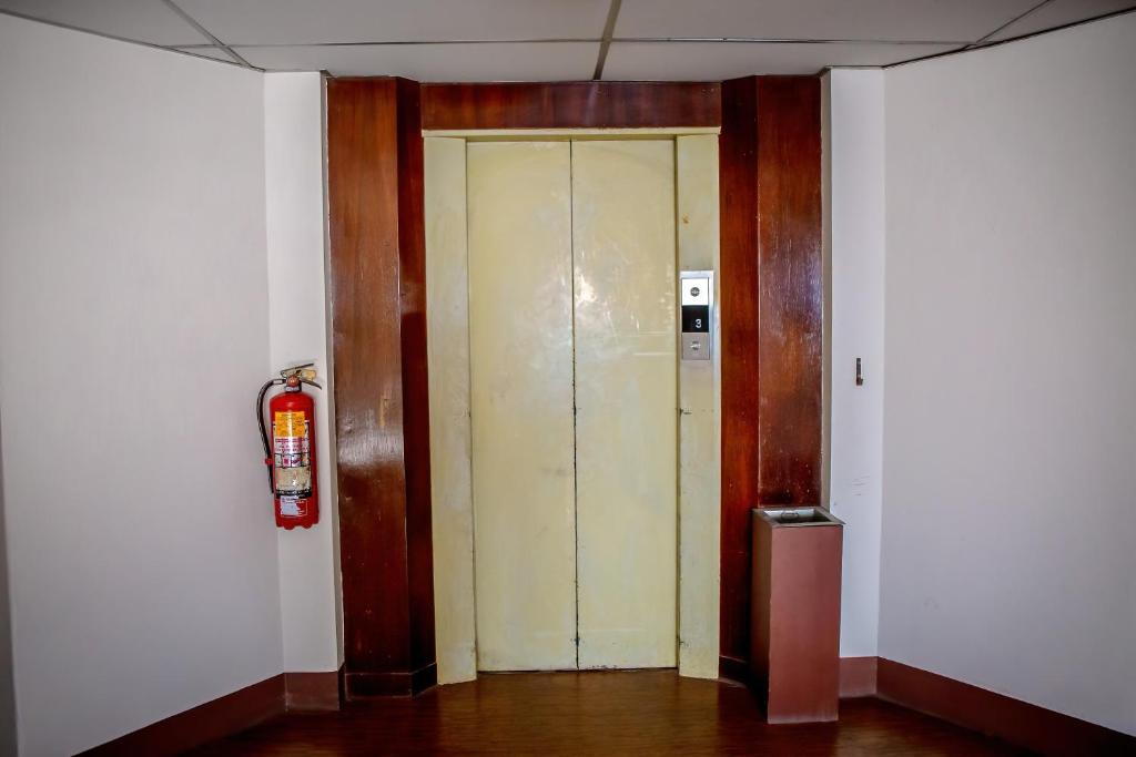 ルクムアン2 ホテル (Lukmuang 2 Hotel)