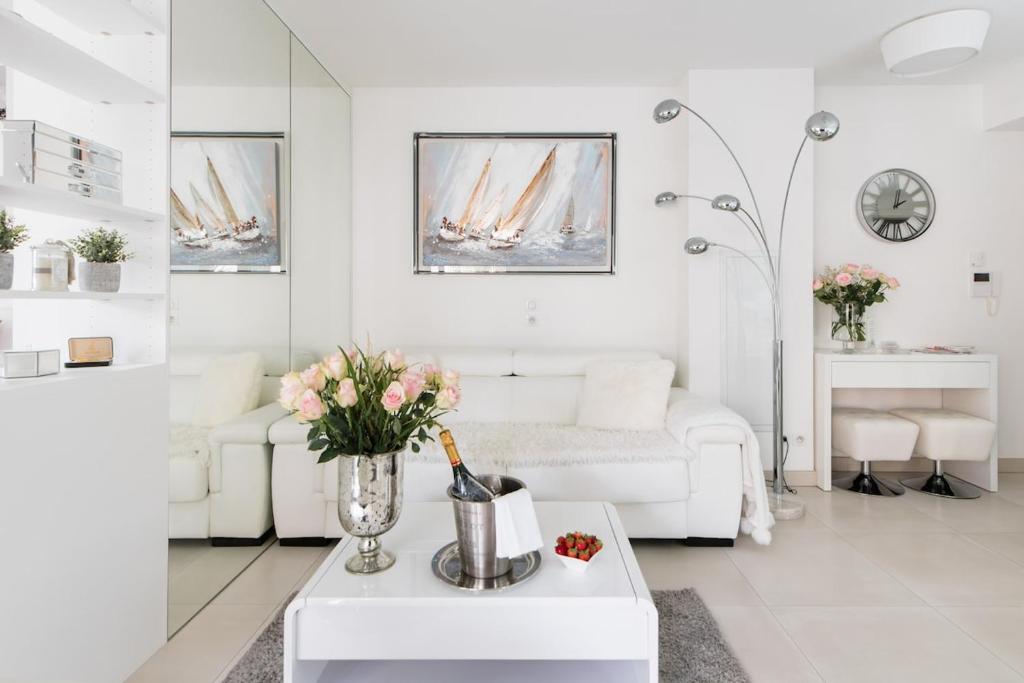 Luxueux appartement proche de la Croisette avec grande terrasse aménagée - 4