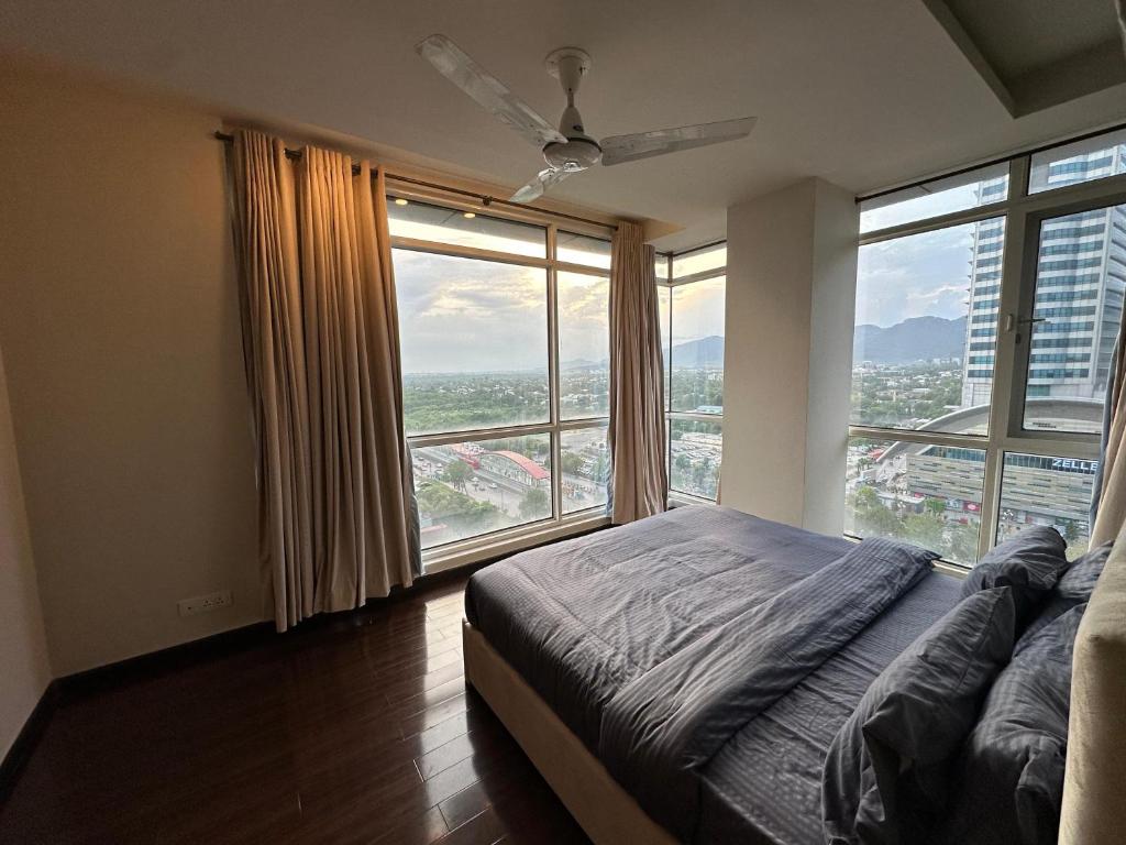 Skyscraper Penthouse in Elysium Downtown, Islamabad