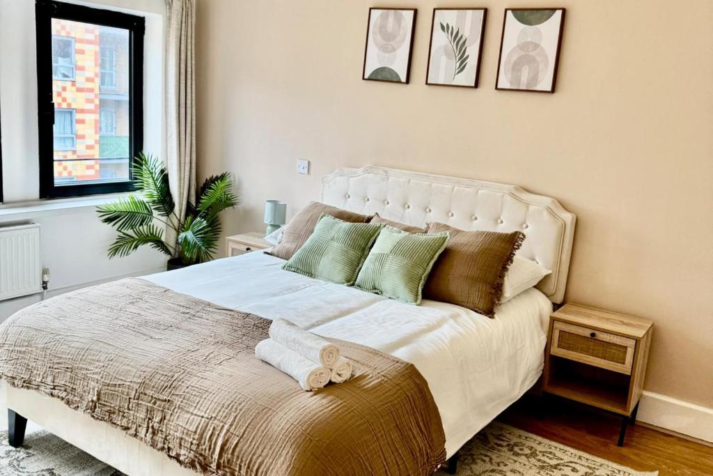 Stylish 1 bed apartment - Sleeps 4 & Free Parking, Londýn