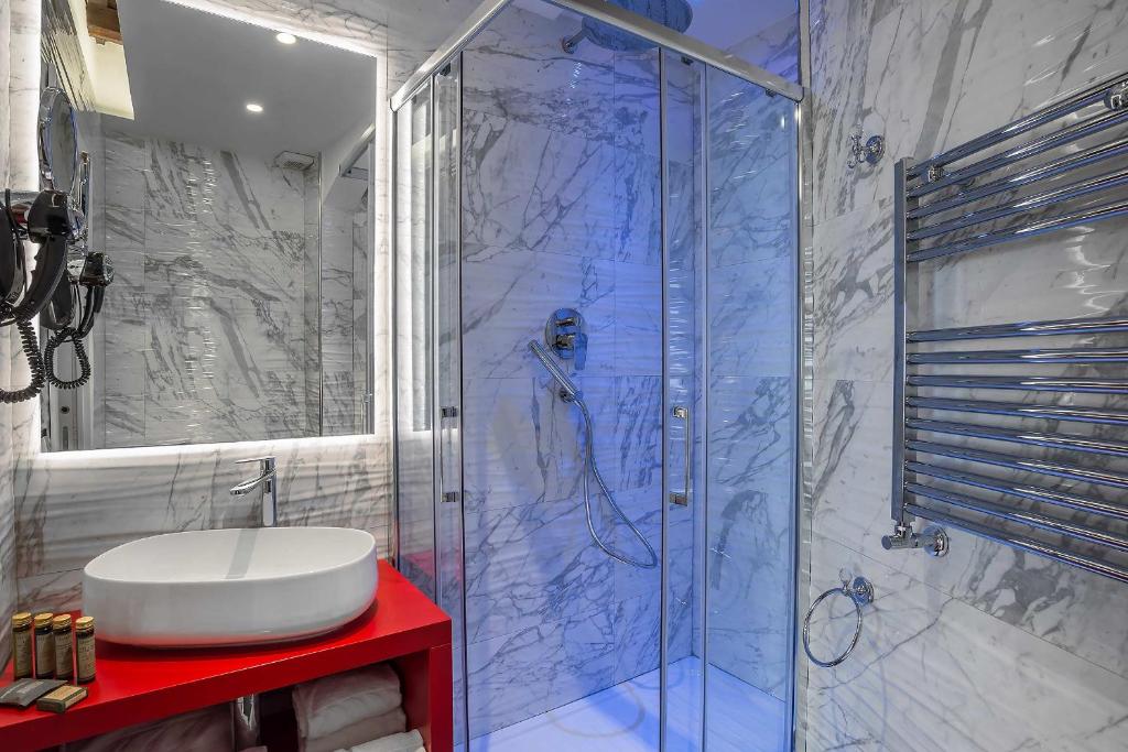 Spagna Luxury'n Trevi photo