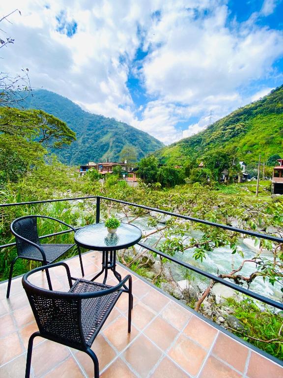 Cabañas cerca de Baños de Agua Santa - RIO VERDE - 2