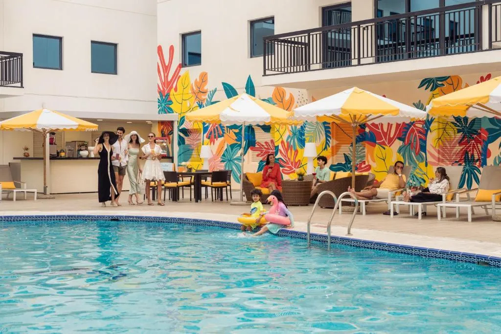 Golden Sands Suites, hotel in Dubai