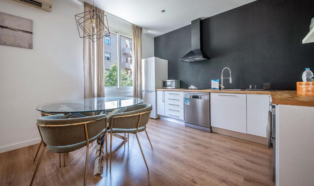 Apartamento de cuatro dormitorios en Calle Aribau You Stylish Apartments - 2