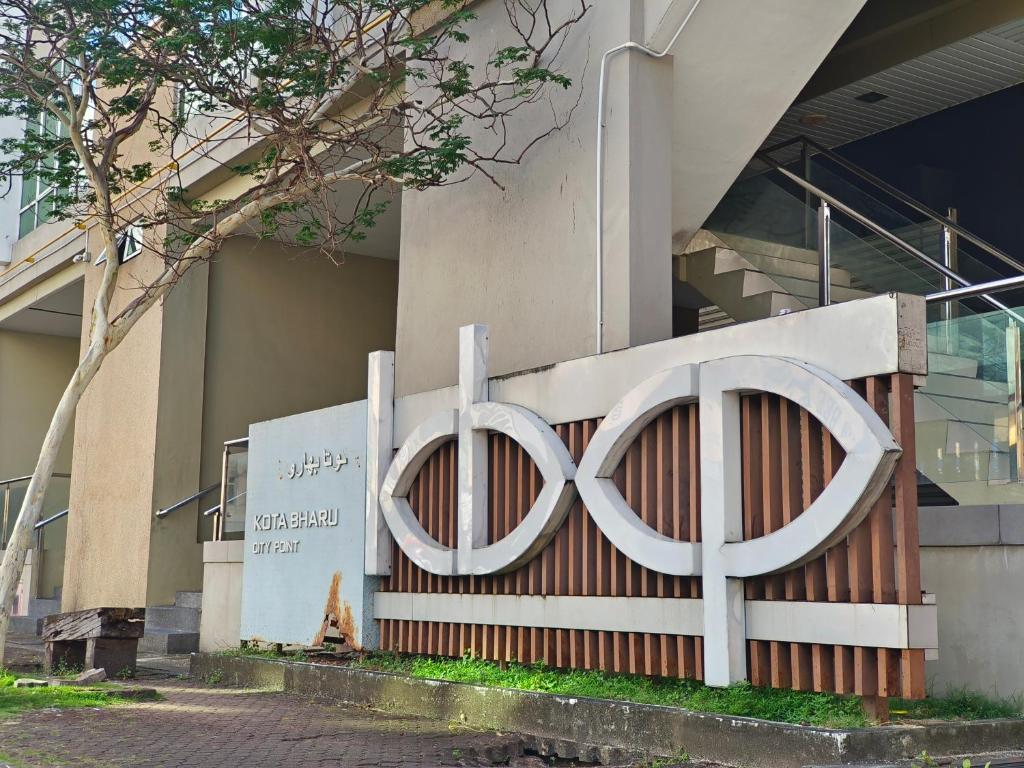 AZH Studio KBCP Bandar Kota Bharu, Kota Bharu