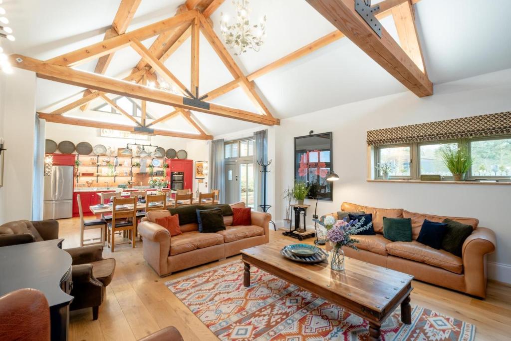 Alde Bay Farm - Barn Owl Sanctuary, Aldeburgh