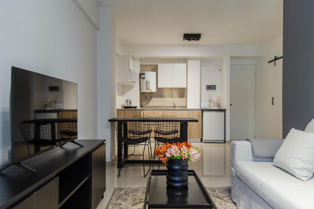 Oxalis Soft Apartment - 1