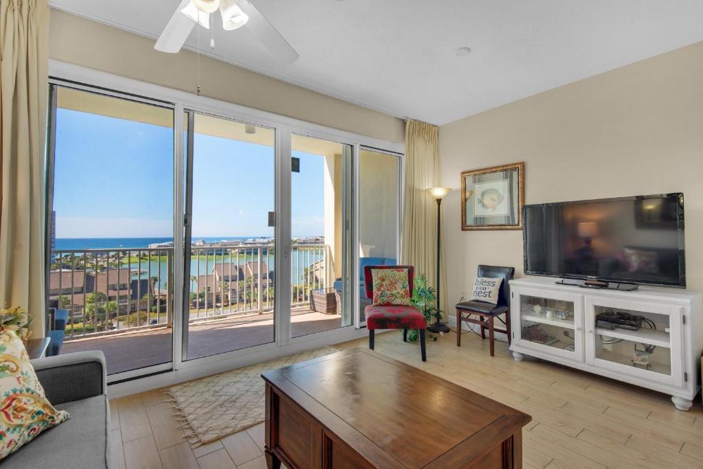 Ariel Dunes II 0705, Destin