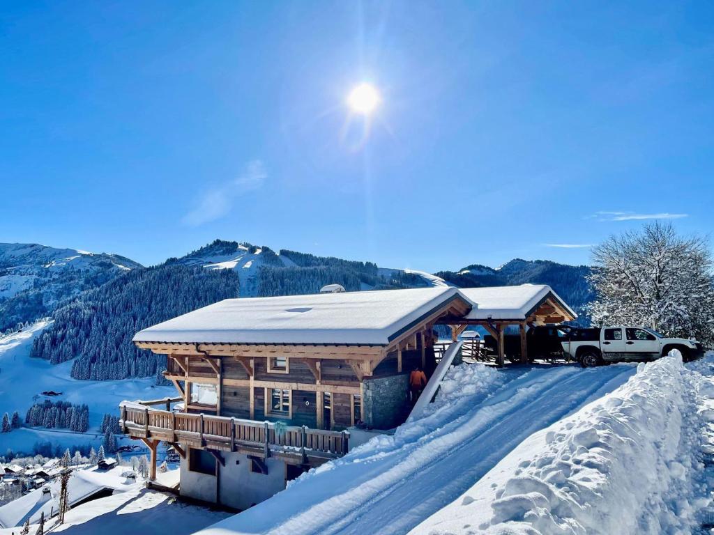 Chalet moderne avec jacuzzi et accès skis aux pieds - FR-1-505-199 - 1