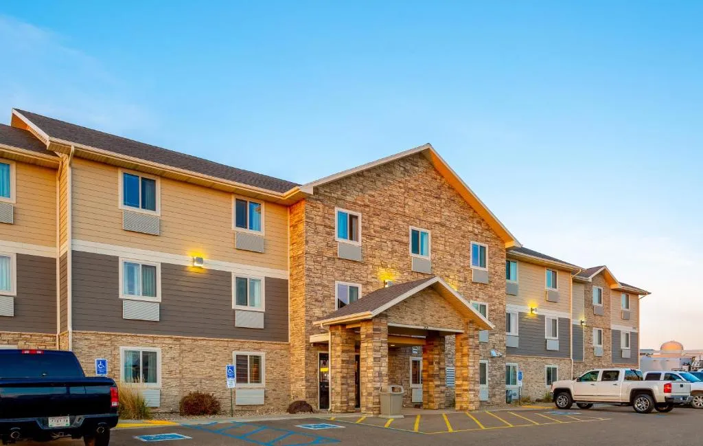 My Place Hotel-Dickinson, ND，位于迪金森的酒店