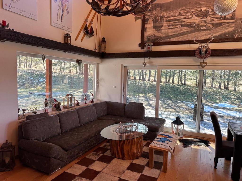 Planinska kuća Ema, Kupres