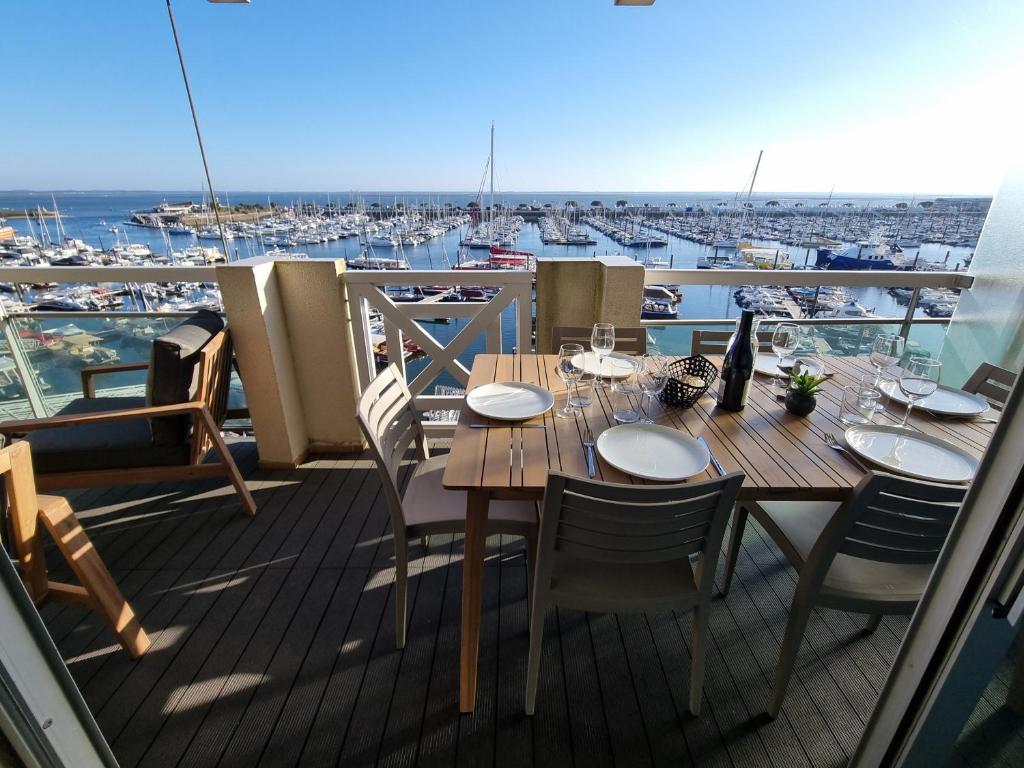 Face à la mer en première ligne pour 6 personnes avec Ménage Linge et Wifi - 1