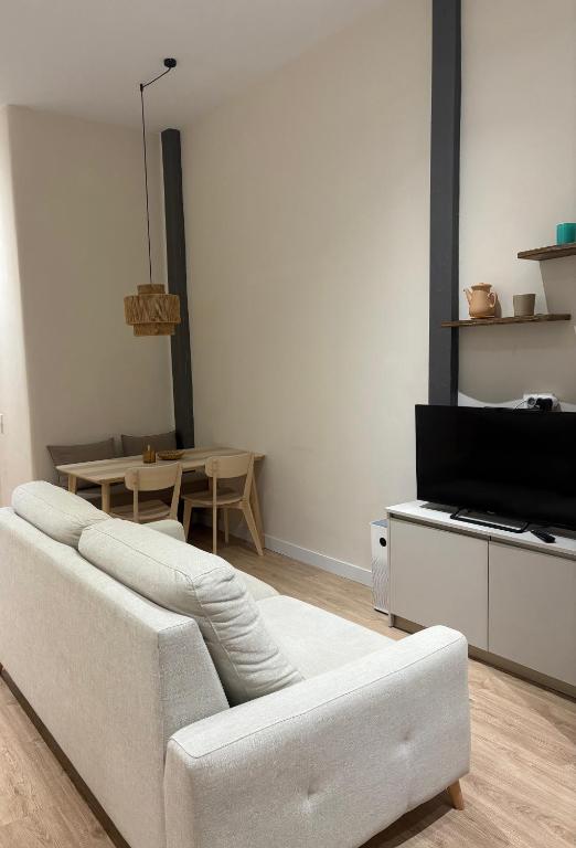 APARTAMENTO PREMIUM EN PLAZA MINA Minimalismo y confort a pasos del mar - 3