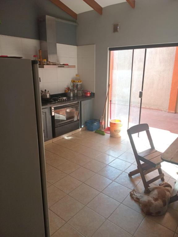 hermosa casa en av virgen de lujan - 4