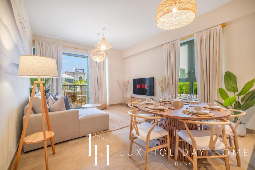 LUX The La Mer Luxury Burj View Suite 3, Dubaj