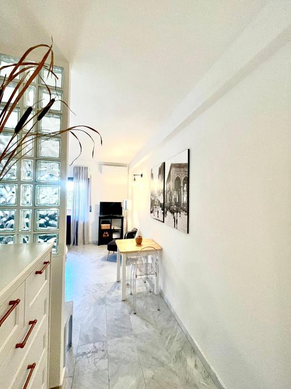 Oltrarno Hideway with garage, Florencie