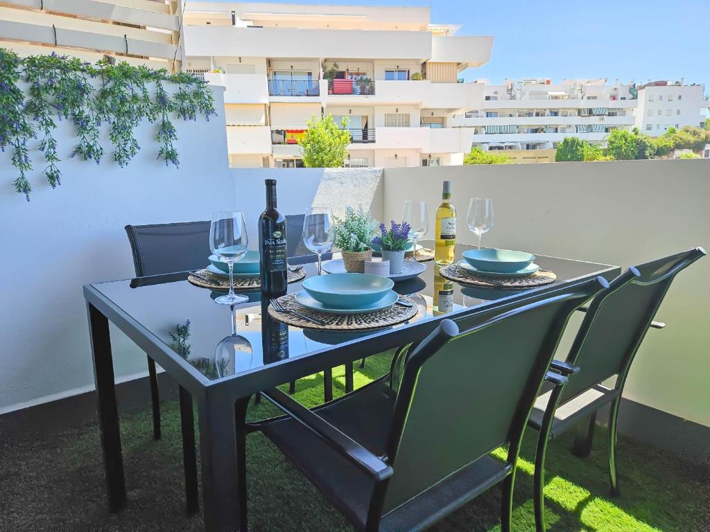 Two bedroom apartment in Riviera del sol - 2