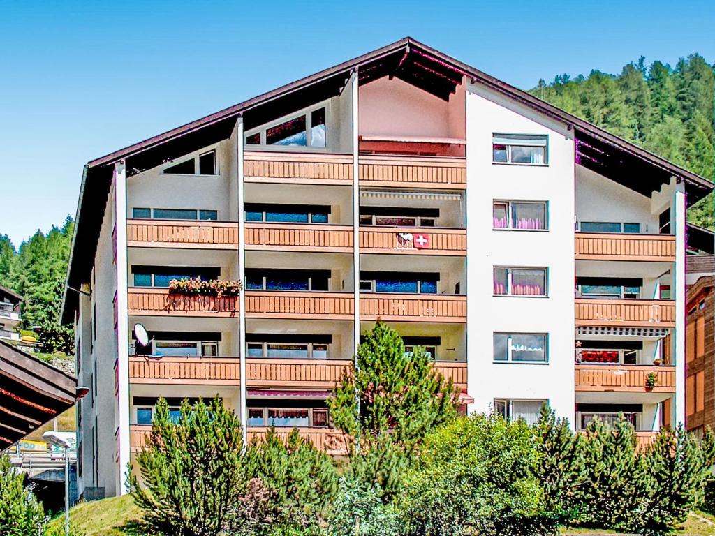 Apartment Beaulieu-3 by Interhome - 2